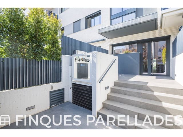 4 slaapkamer Flat te koop in Sitges met zwembad garage - € 1.200.000 (Ref: 9676697)