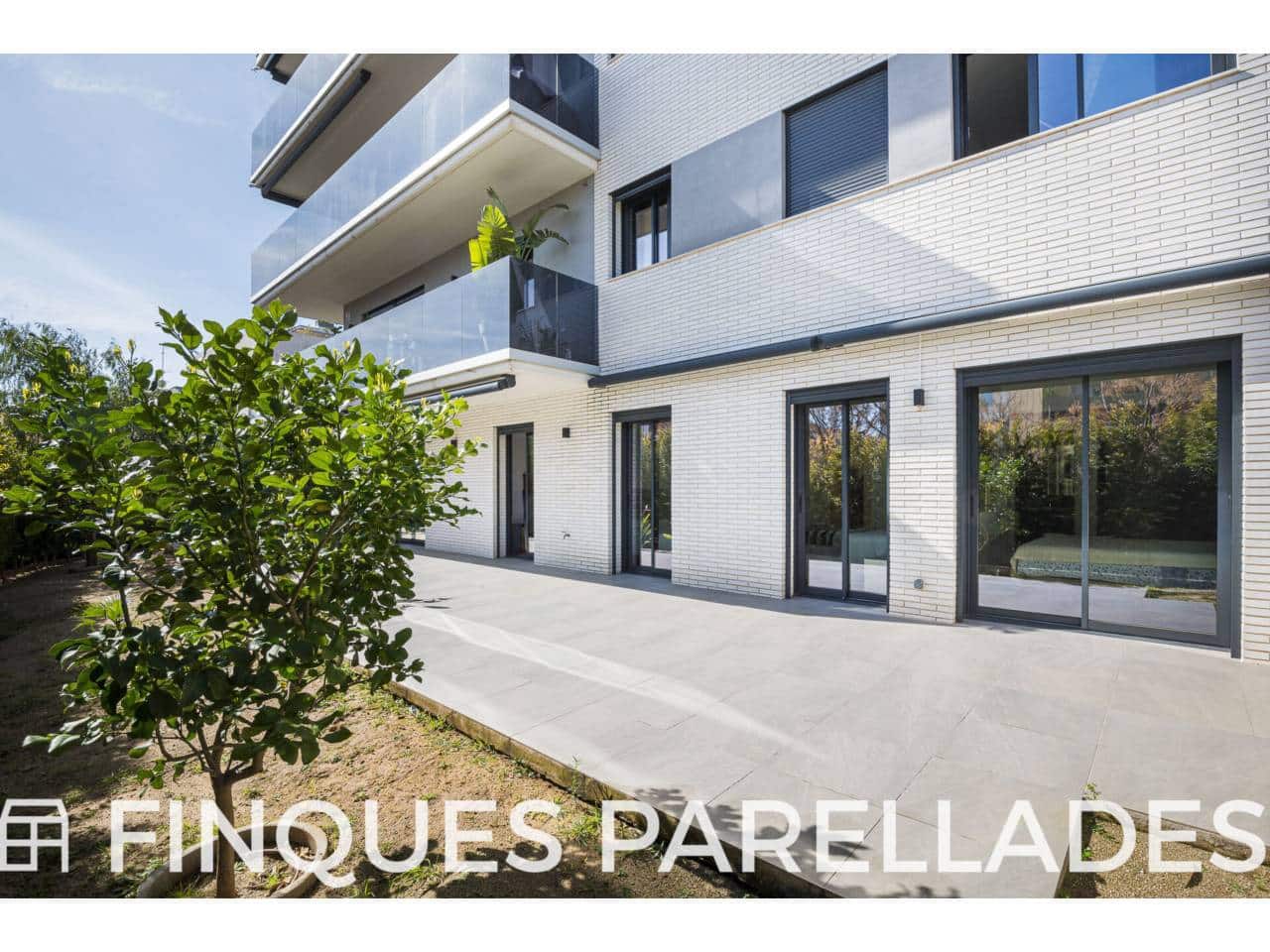 4 slaapkamer Flat te koop in Sitges met zwembad garage - € 1.200.000 (Ref: 9676697)