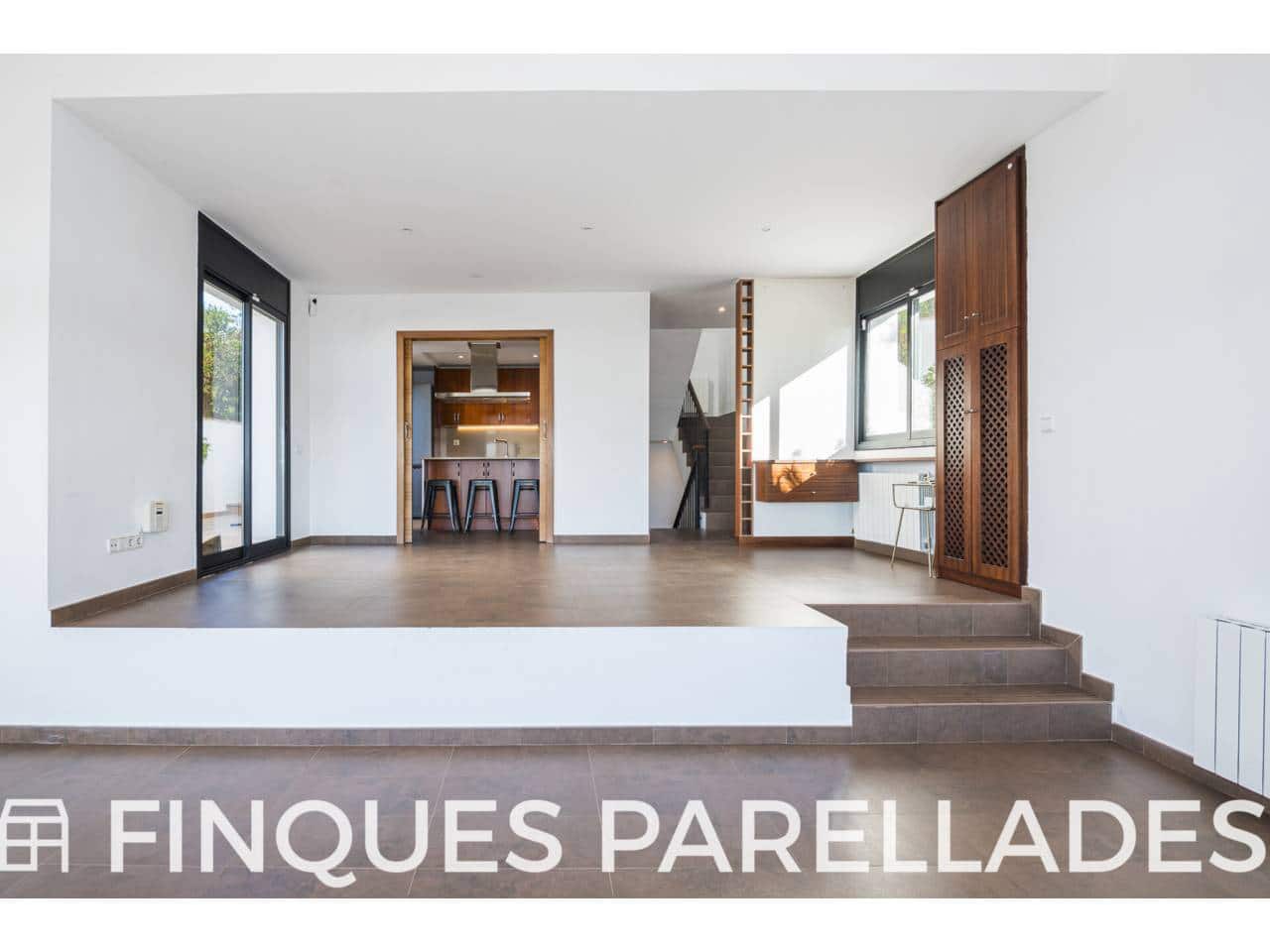 4 slaapkamer Villa te koop in Sant Pere de Ribes met zwembad garage - € 1.300.000 (Ref: 9679389)