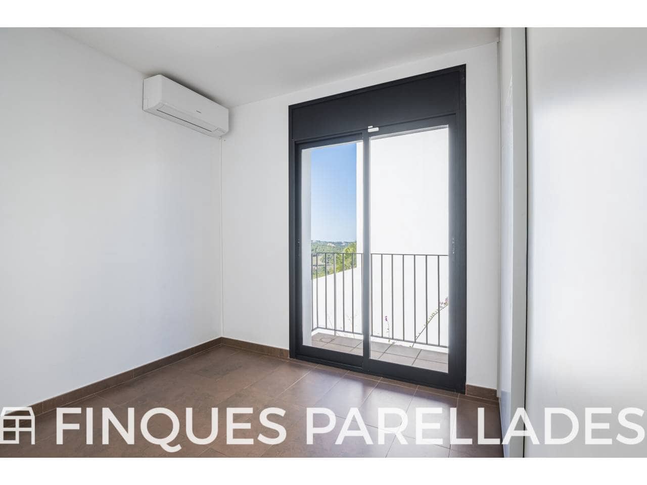 4 slaapkamer Villa te koop in Sant Pere de Ribes met zwembad garage - € 1.300.000 (Ref: 9679389)