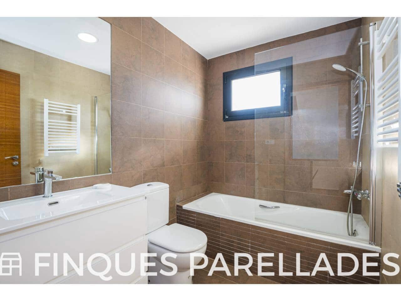 4 slaapkamer Villa te koop in Sant Pere de Ribes met zwembad garage - € 1.300.000 (Ref: 9679389)