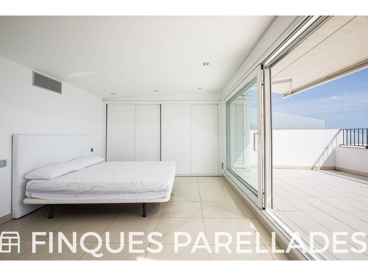 4 sypialnia Penthouse na sprzedaż w Sitges - 3 200 000 € (Ref: 9689902)