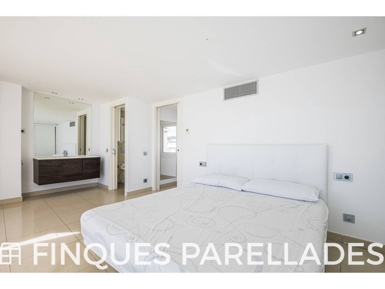 4 sypialnia Penthouse na sprzedaż w Sitges - 3 200 000 € (Ref: 9689902)