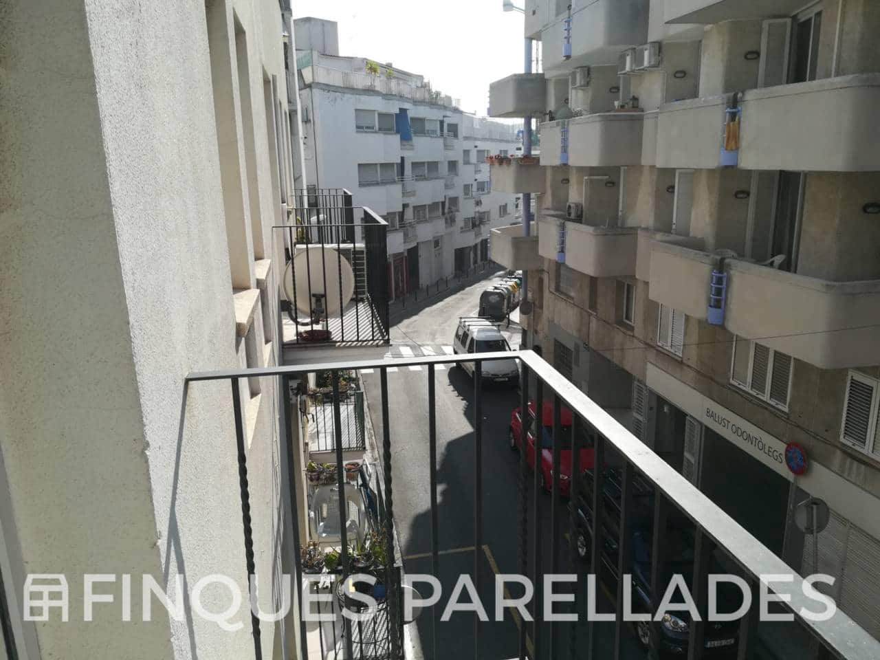 3 makuuhuone Asunto myytävänä paikassa Sitges mukana 
autotalli - 340 000 € (Ref: 9694569)