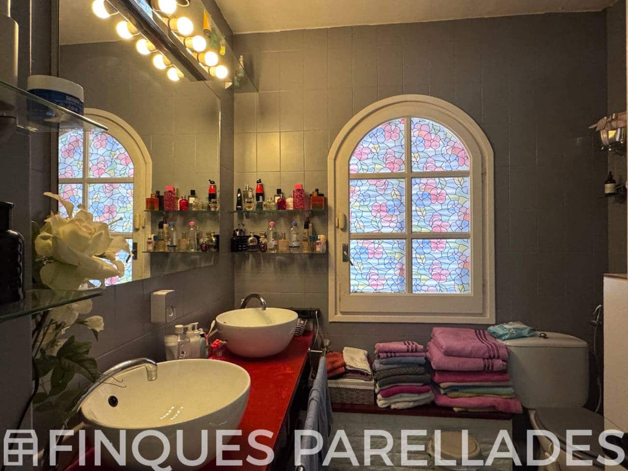 3 slaapkamer Halfvrijstaande villa te koop in Sitges met zwembad garage - € 660.000 (Ref: 9709449)