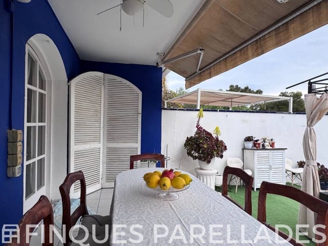 3 Zimmer Doppelhaus zu verkaufen in Sitges mit Pool Garage - 660.000 € (Ref: 9709449)