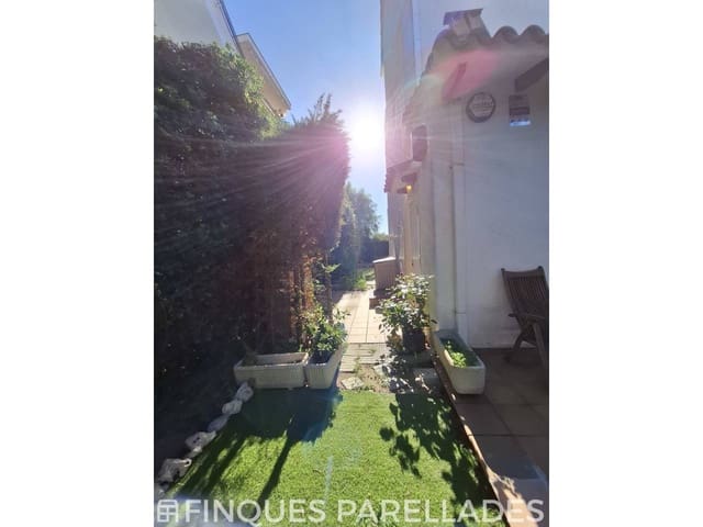 3 quarto Moradia Geminada para venda em Sitges com garagem - 1 150 000 € (Ref: 9761600)