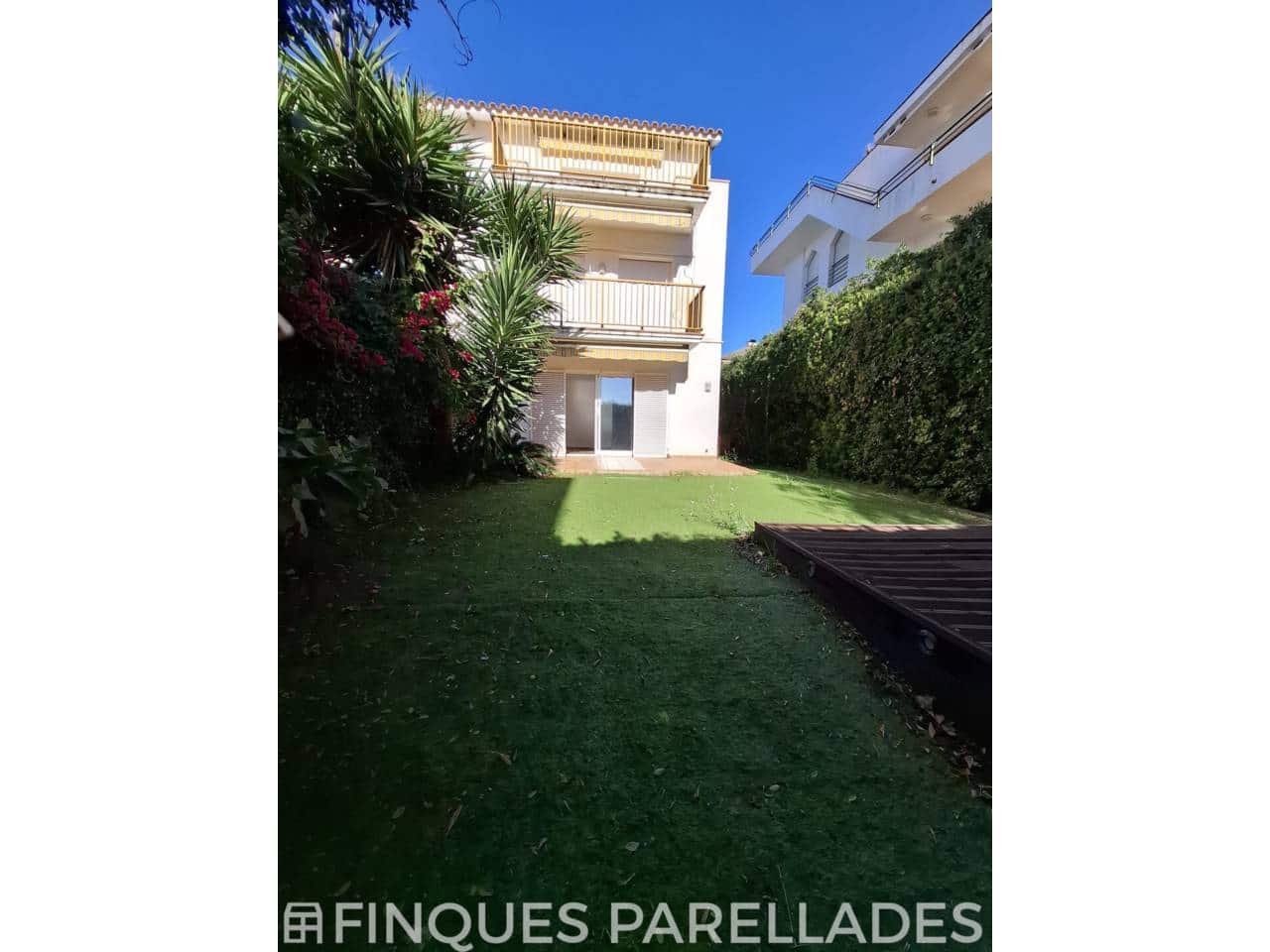 3 quarto Moradia Geminada para venda em Sitges com garagem - 1 150 000 € (Ref: 9761600)