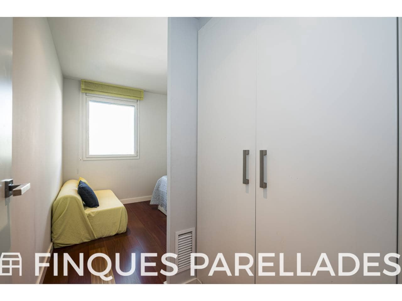 3 bedroom Flat for sale in Sitges with garage - € 995,000 (Ref: 9798412)