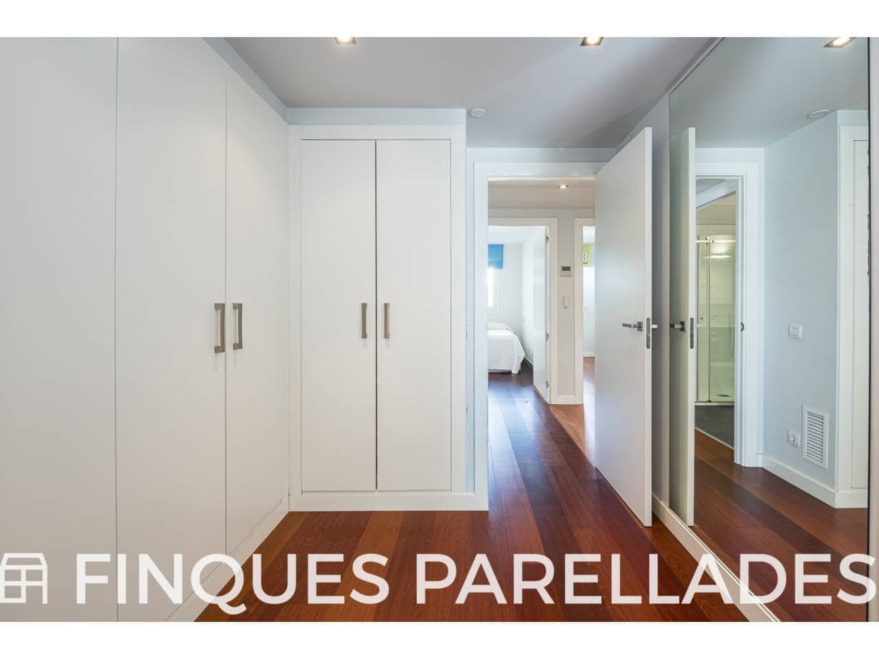 3 bedroom Flat for sale in Sitges with garage - € 995,000 (Ref: 9798412)