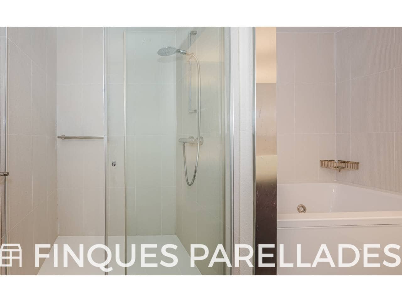 3 bedroom Flat for sale in Sitges with garage - € 995,000 (Ref: 9798412)