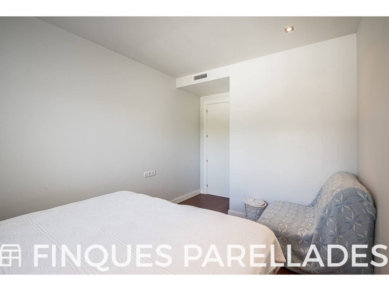 3 bedroom Flat for sale in Sitges with garage - € 995,000 (Ref: 9798412)