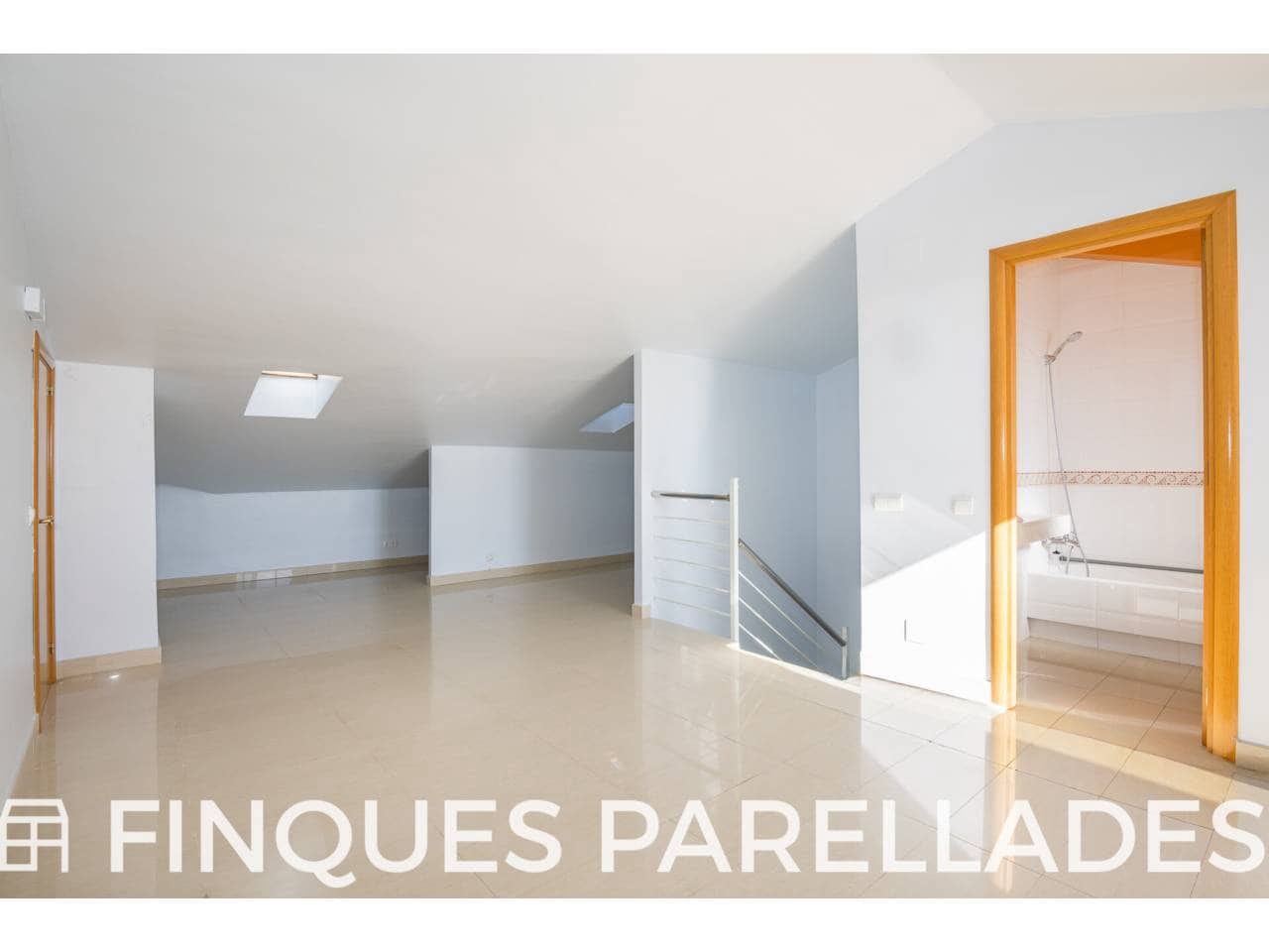 3 Zimmer Penthouse zu verkaufen in Sitges mit Pool Garage - 895.000 € (Ref: 9807540)