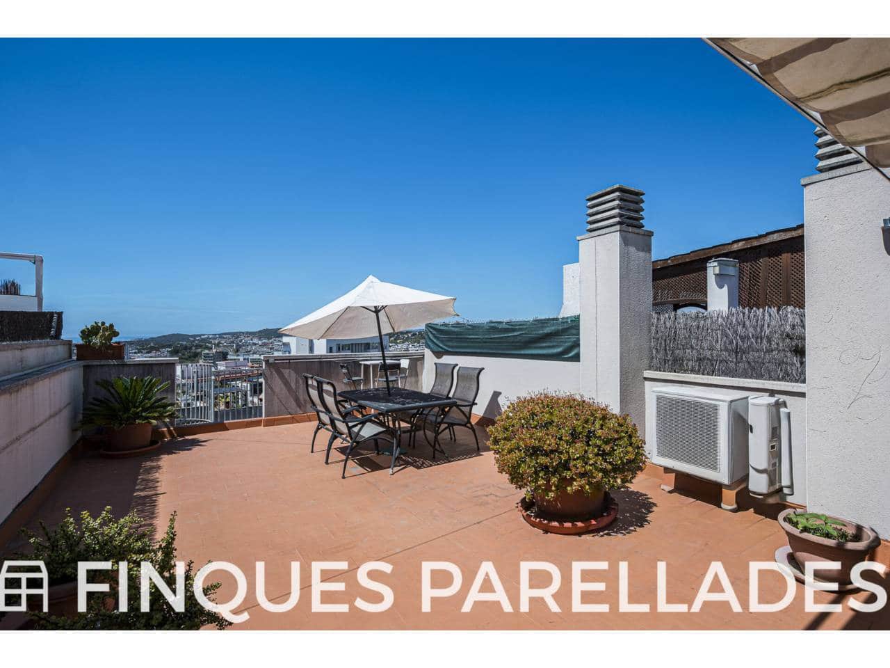 3 chambre Penthouse à vendre à Sitges avec garage - 620 000 € (Ref: 9810948)
