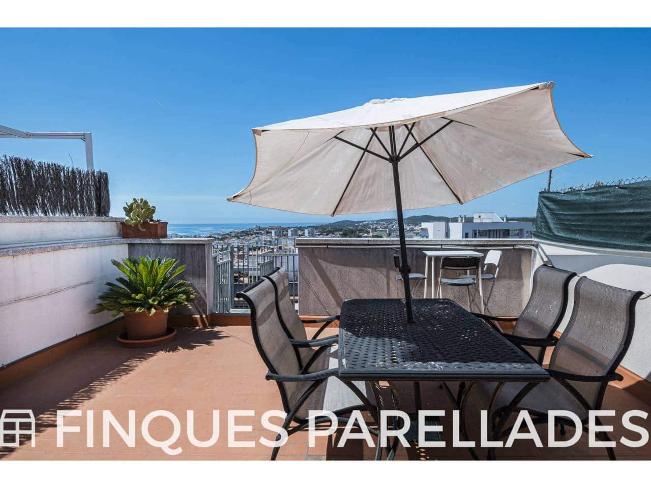 3 chambre Penthouse à vendre à Sitges avec garage - 620 000 € (Ref: 9810948)