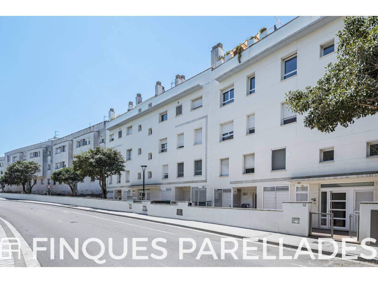 3 chambre Penthouse à vendre à Sitges avec garage - 620 000 € (Ref: 9810948)