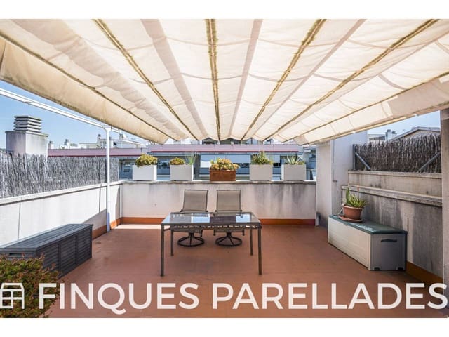 3 chambre Penthouse à vendre à Sitges avec garage - 620 000 € (Ref: 9810948)