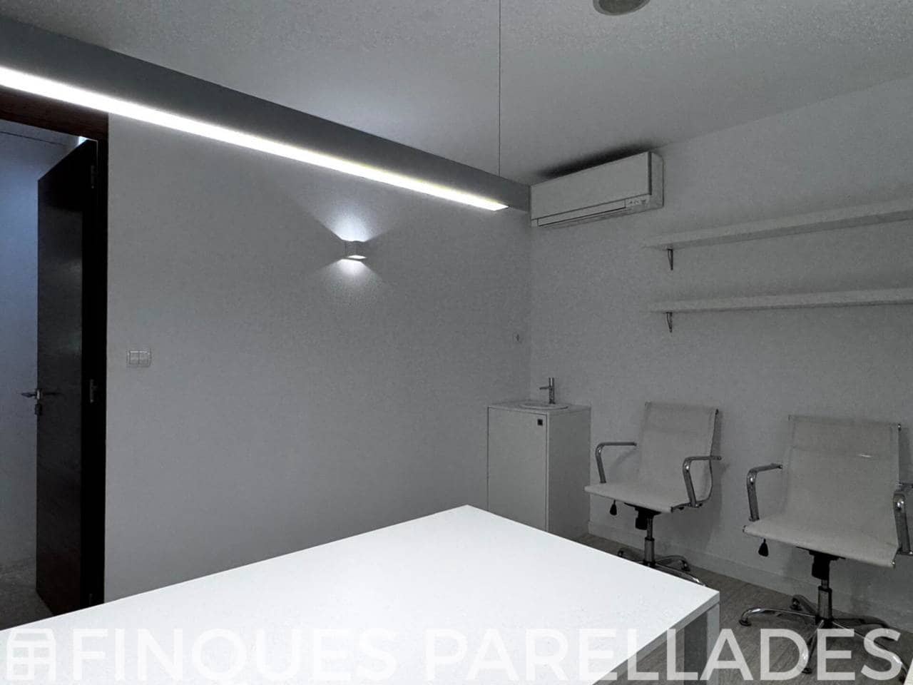 Toimisto vuokrattavana paikassa Sitges - 600 € (Ref: 9816864)