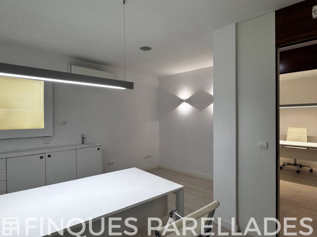 Toimisto vuokrattavana paikassa Sitges - 600 € (Ref: 9816864)