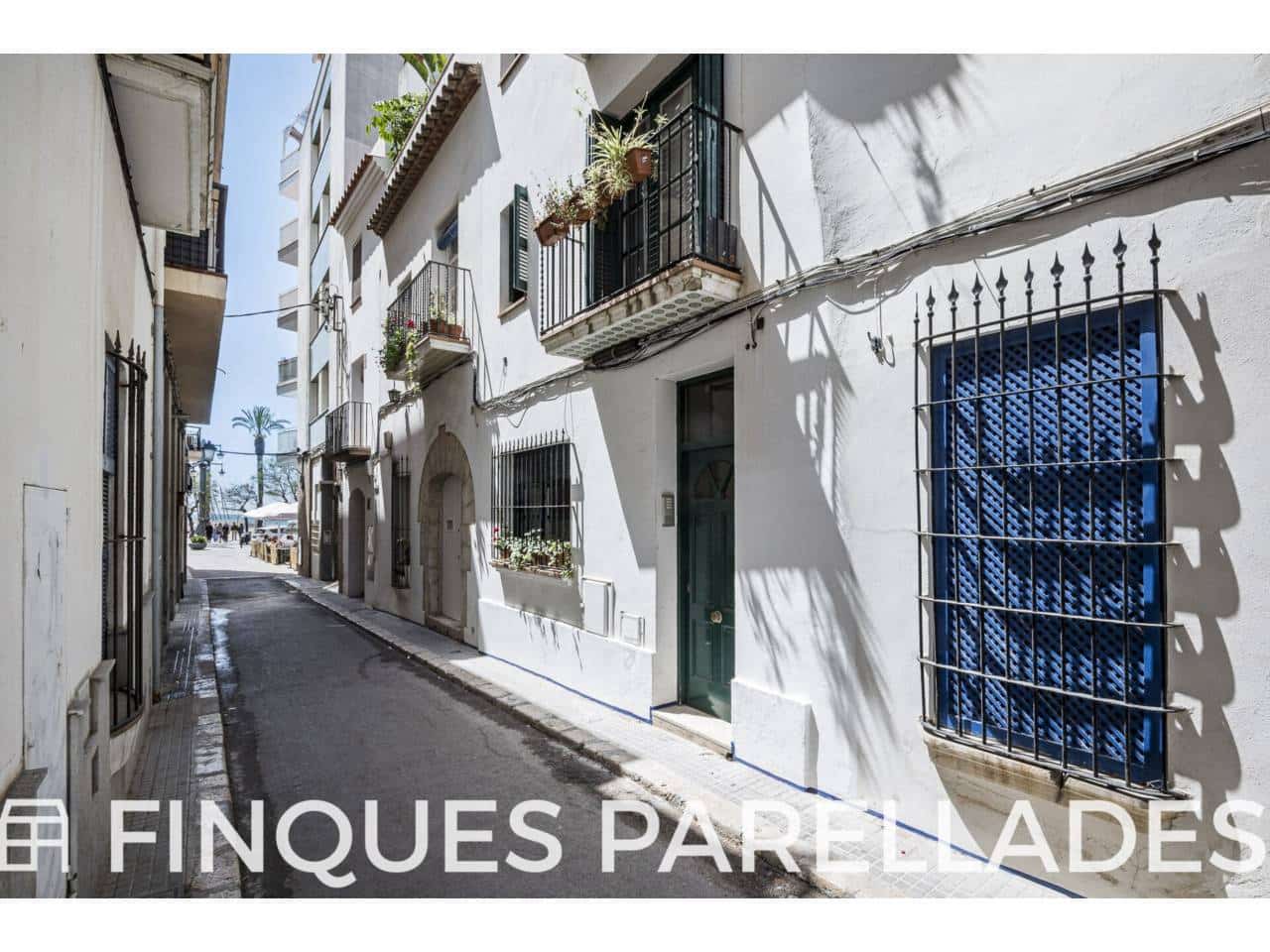 2 bedroom Penthouse for sale in Sitges - € 595,000 (Ref: 9819791)