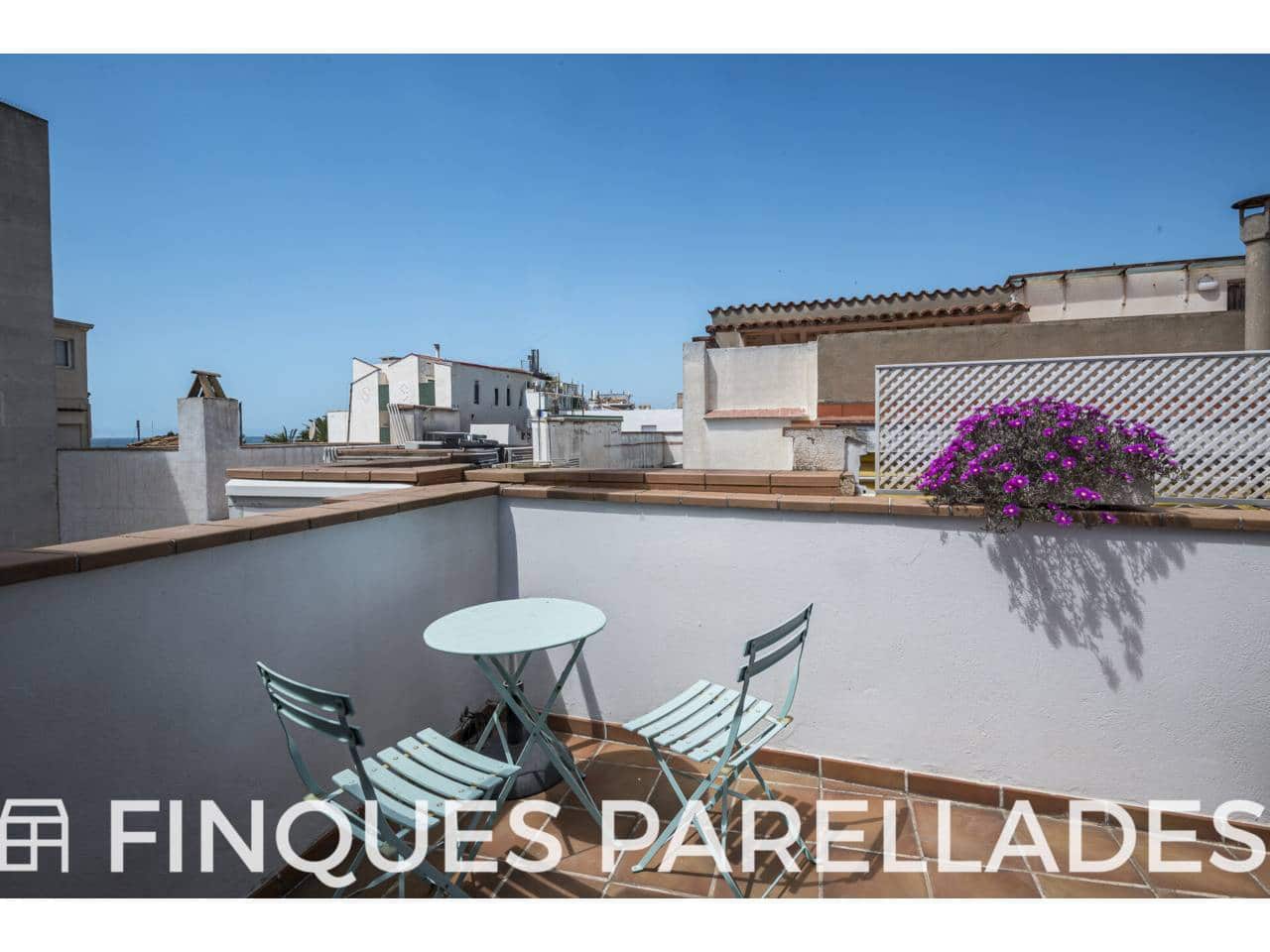 2 bedroom Penthouse for sale in Sitges - € 595,000 (Ref: 9819791)