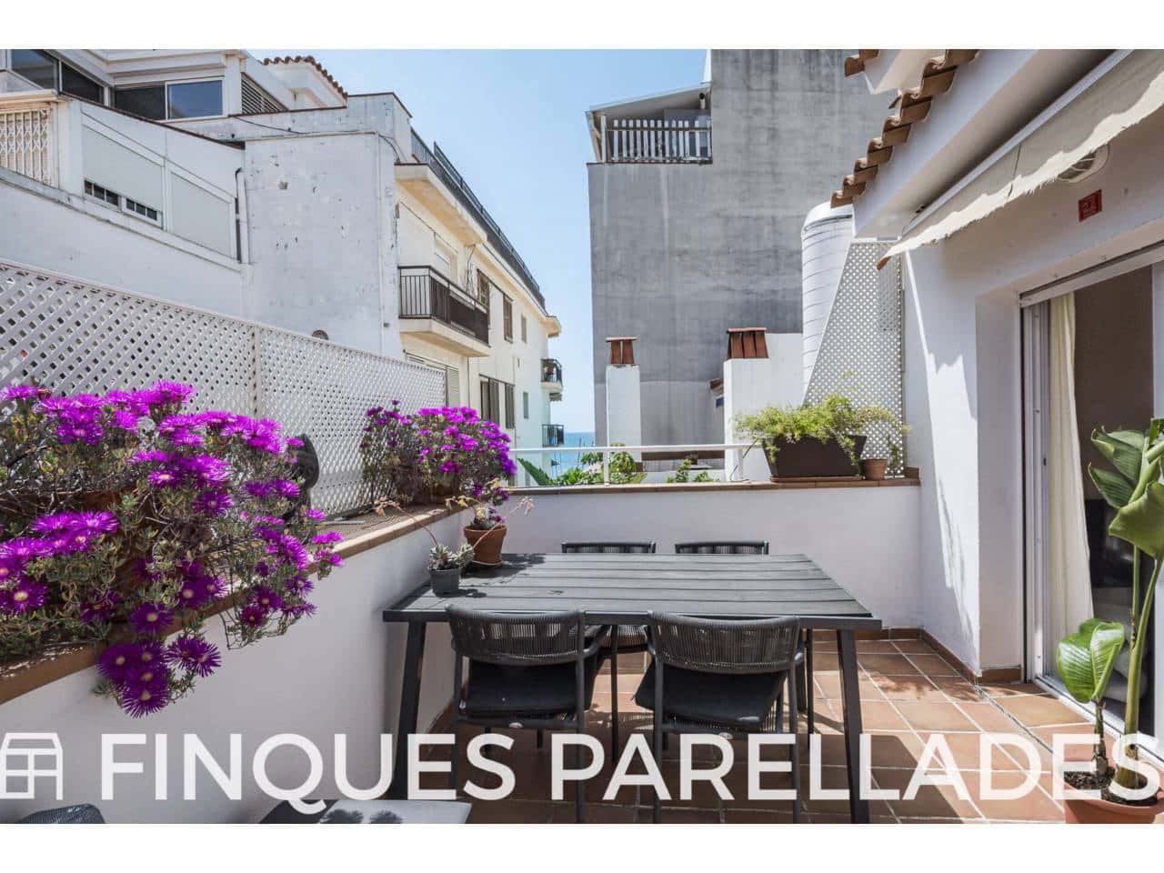 2 bedroom Penthouse for sale in Sitges - € 595,000 (Ref: 9819791)