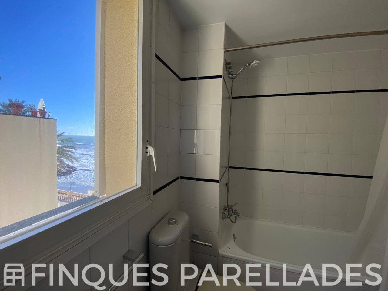 3 bedroom Penthouse for sale in Sitges with pool garage - € 1,190,000 (Ref: 9821844)