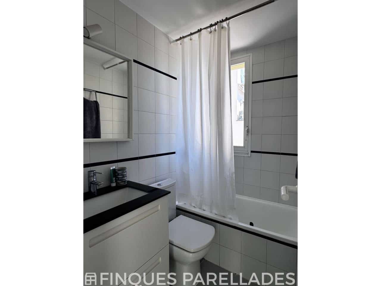 3 bedroom Penthouse for sale in Sitges with pool garage - € 1,190,000 (Ref: 9821844)