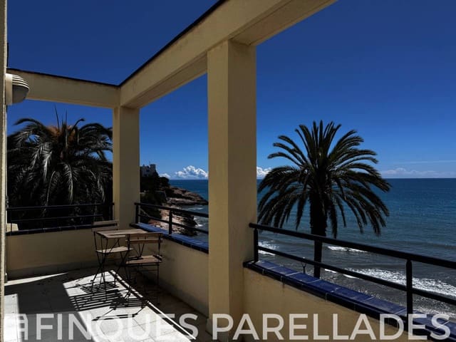 Ático de 3 habitaciones en Sitges en venta con piscina garaje - 1.190.000 € (Ref: 9821844)