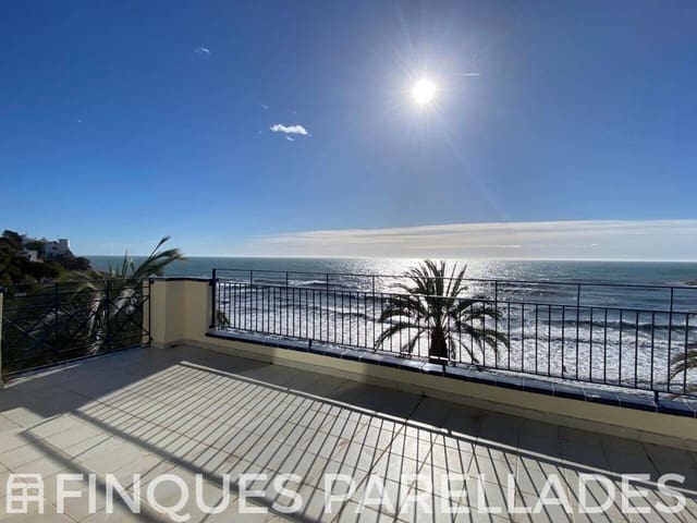 Ático de 3 habitaciones en Sitges en venta con piscina garaje - 1.190.000 € (Ref: 9821844)