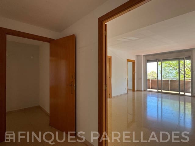 4 Zimmer Wohnung zu verkaufen in Sitges mit Garage - 540.000 € (Ref: 9840015)