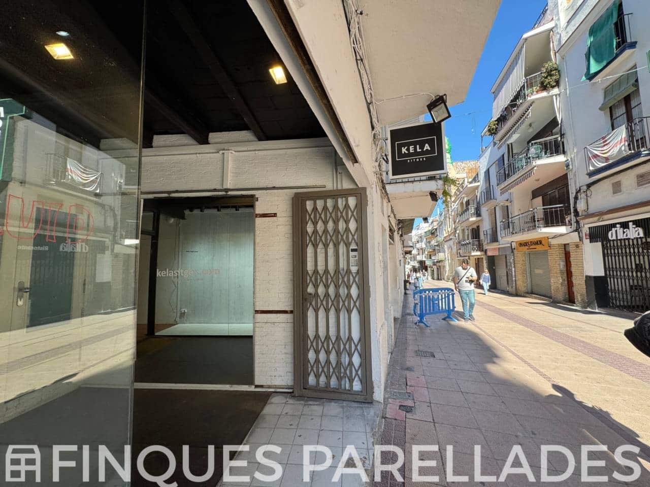 Commercieel te huur in Sitges - € 2.100 (Ref: 9841978)