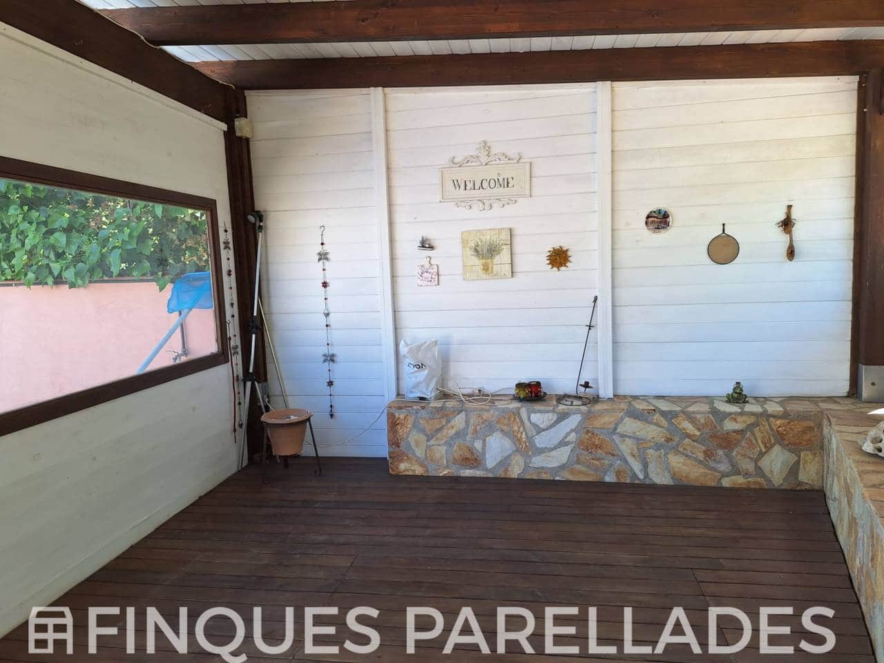 4 bedroom Villa for sale in Olivella with pool garage - € 360,000 (Ref: 9861466)