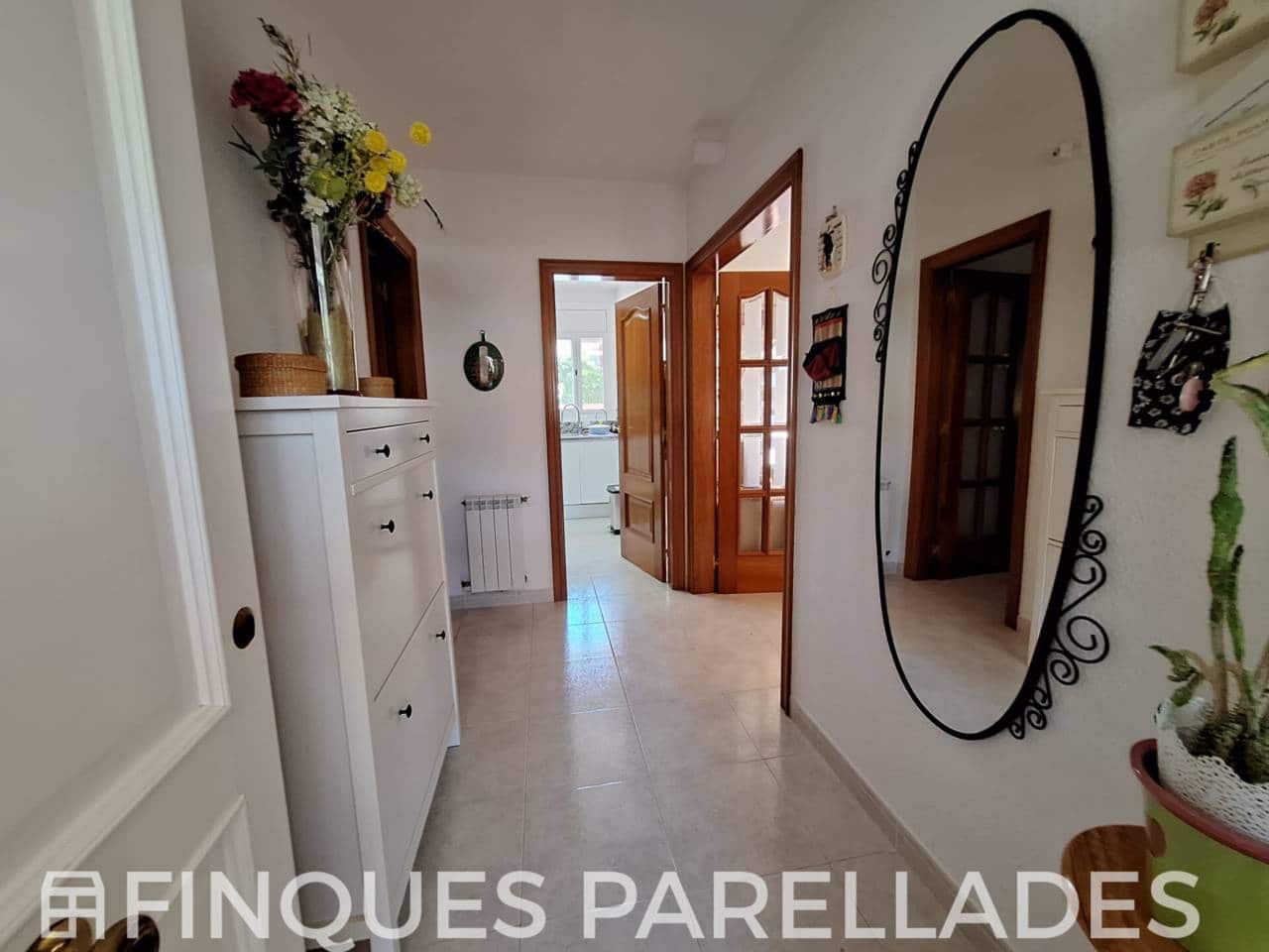 4 bedroom Villa for sale in Olivella with pool garage - € 360,000 (Ref: 9861466)