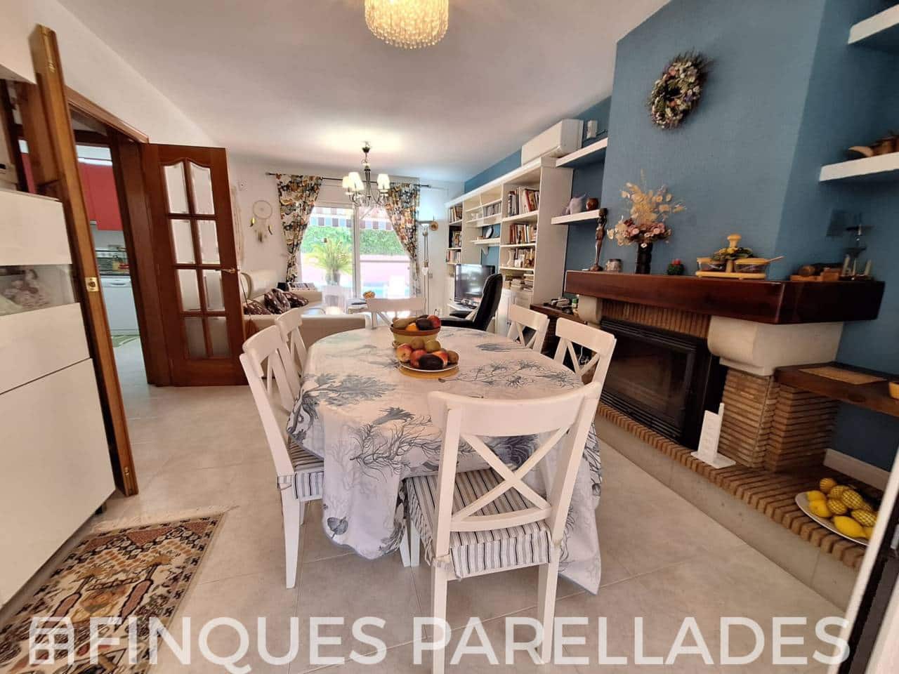 4 bedroom Villa for sale in Olivella with pool garage - € 360,000 (Ref: 9861466)
