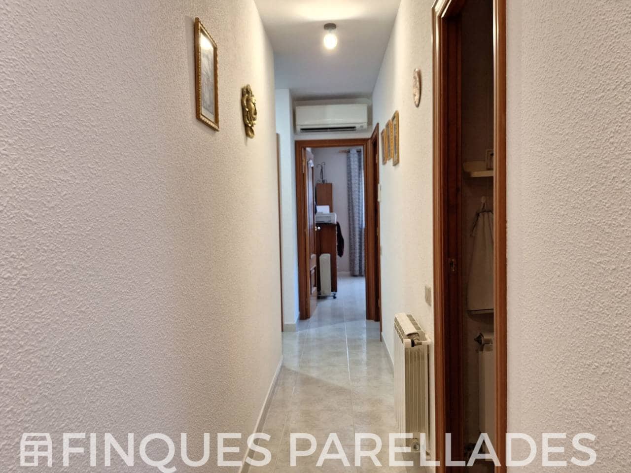 4 bedroom Villa for sale in Olivella with pool garage - € 360,000 (Ref: 9861466)