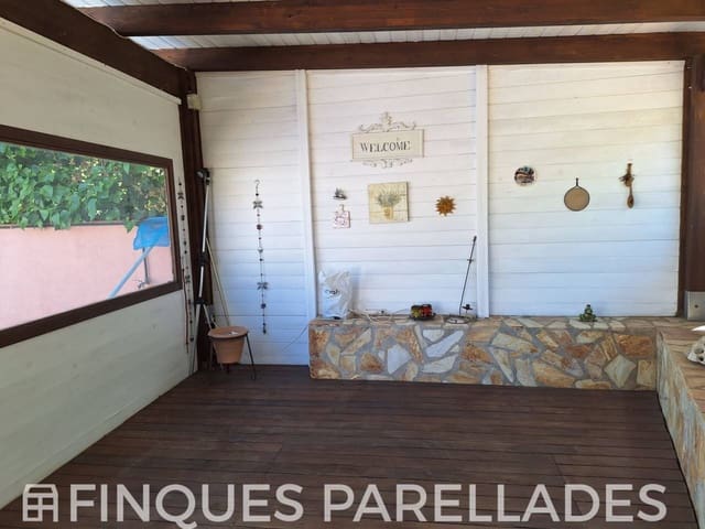 Chalet de 4 habitaciones en Olivella en venta con piscina garaje - 360.000 € (Ref: 9861466)