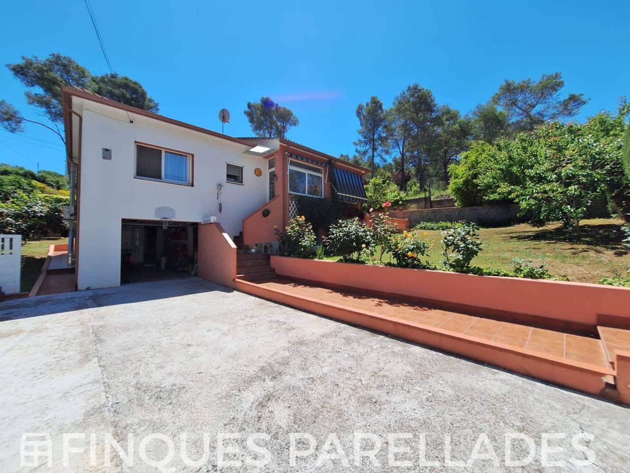 4 bedroom Villa for sale in Olivella with pool garage - € 360,000 (Ref: 9861466)