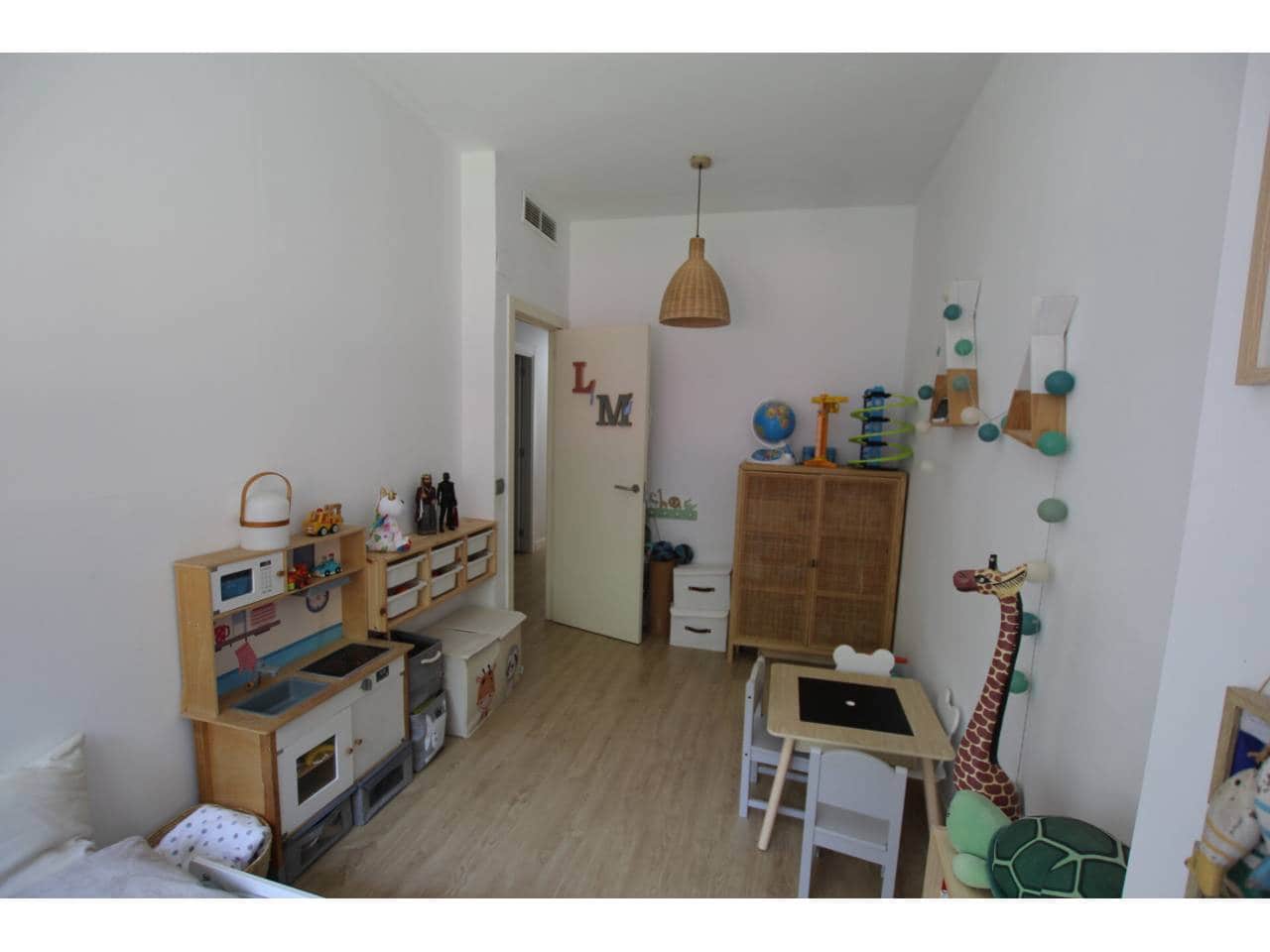 3 soverom Leilighet til salgs i Sitges med svømmebasseng garasje - € 795 000 (Ref: 9866359)