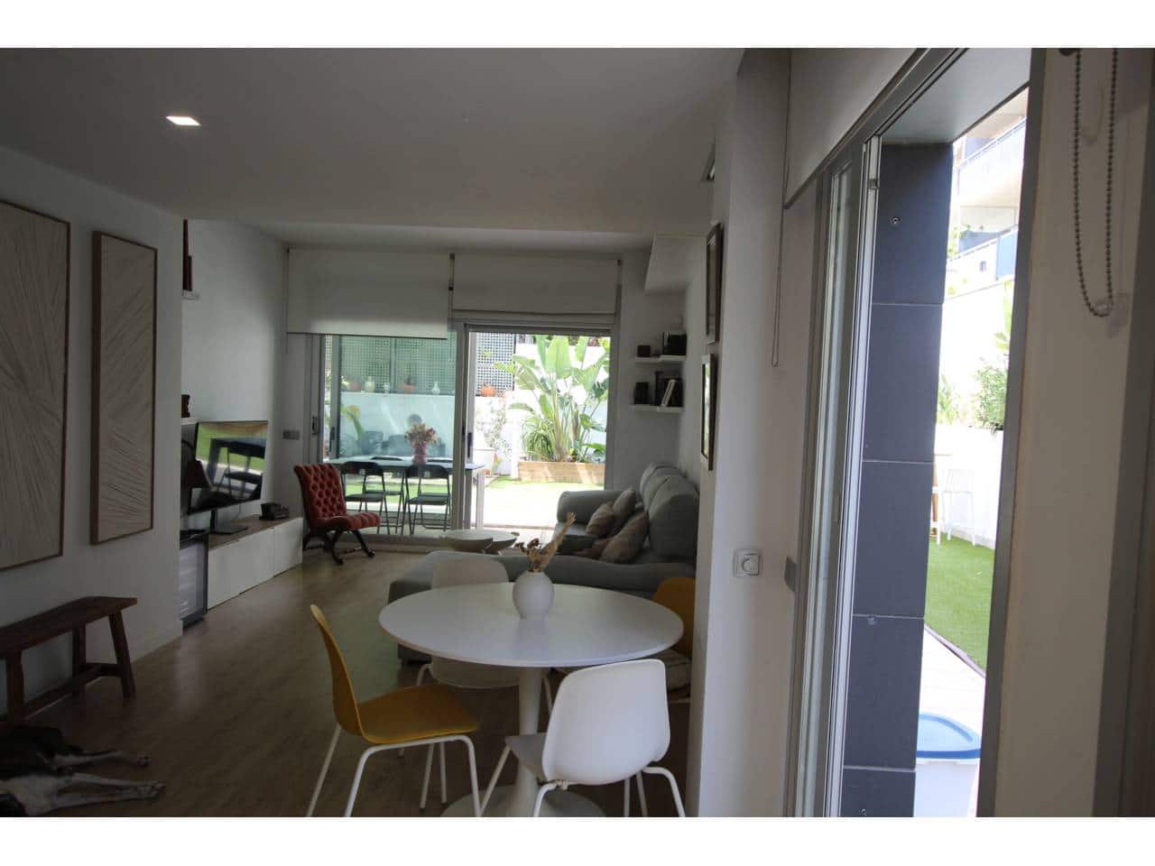 3 soverom Leilighet til salgs i Sitges med svømmebasseng garasje - € 795 000 (Ref: 9866359)