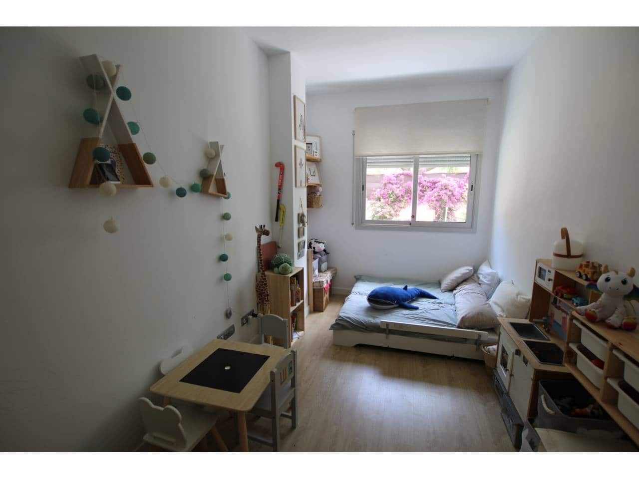 3 soverom Leilighet til salgs i Sitges med svømmebasseng garasje - € 795 000 (Ref: 9866359)