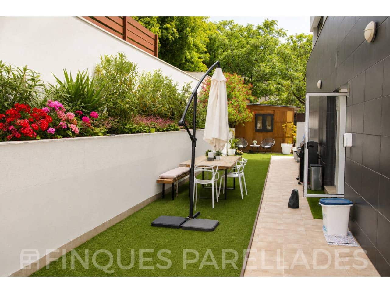 3 soverom Leilighet til salgs i Sitges med svømmebasseng garasje - € 795 000 (Ref: 9866359)