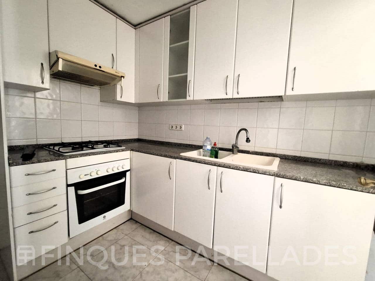 3 makuuhuone Asunto myytävänä paikassa Sitges - 390 000 € (Ref: 9889662)