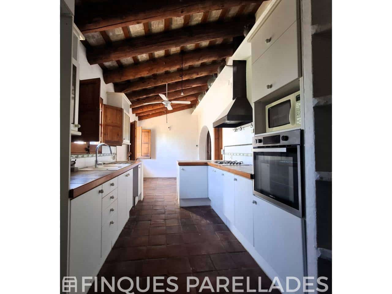 4 bedroom Finca/Country House for sale in Sitges with pool garage - € 1,100,000 (Ref: 9902282)