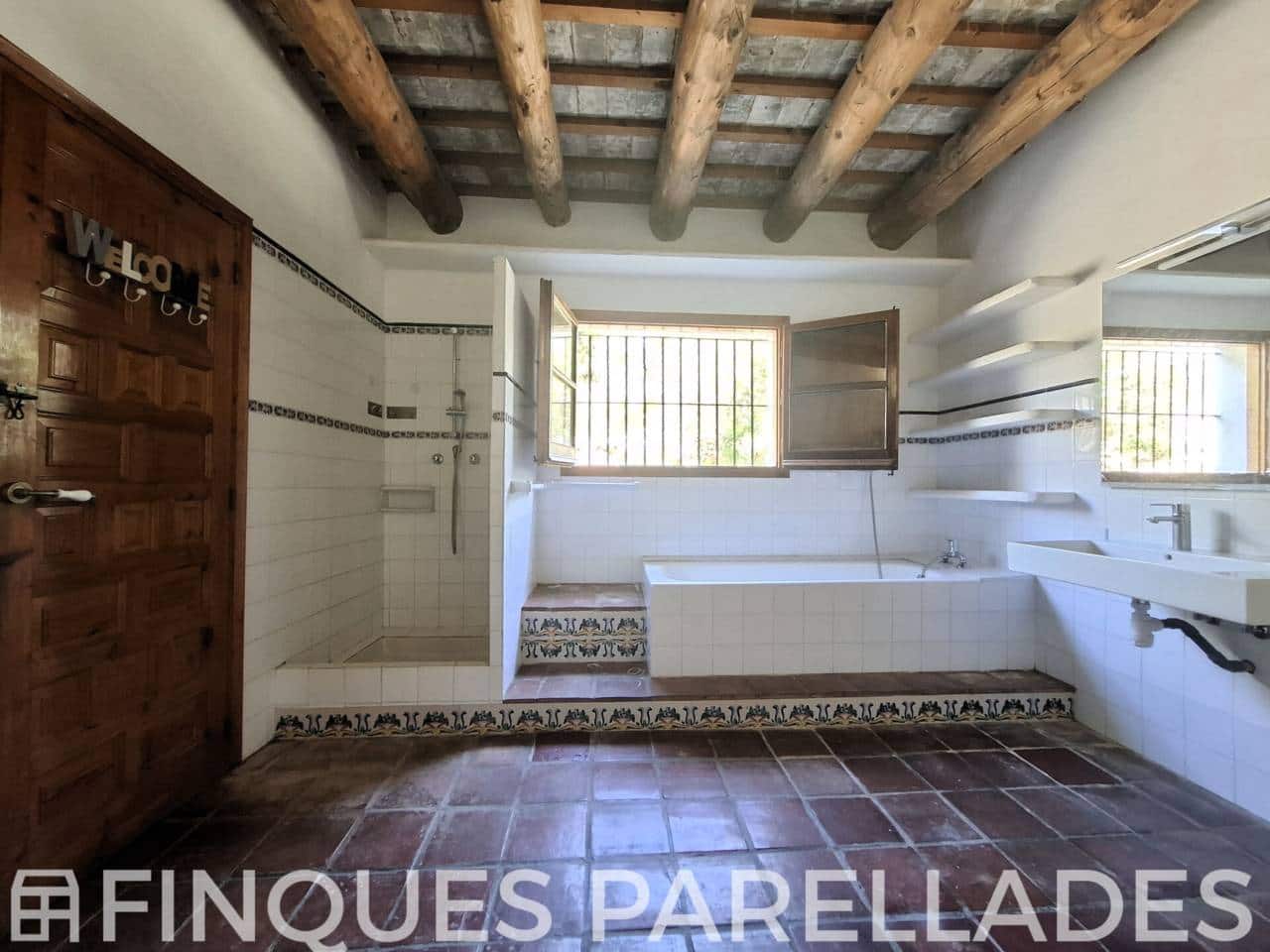4 bedroom Finca/Country House for sale in Sitges with pool garage - € 1,100,000 (Ref: 9902282)