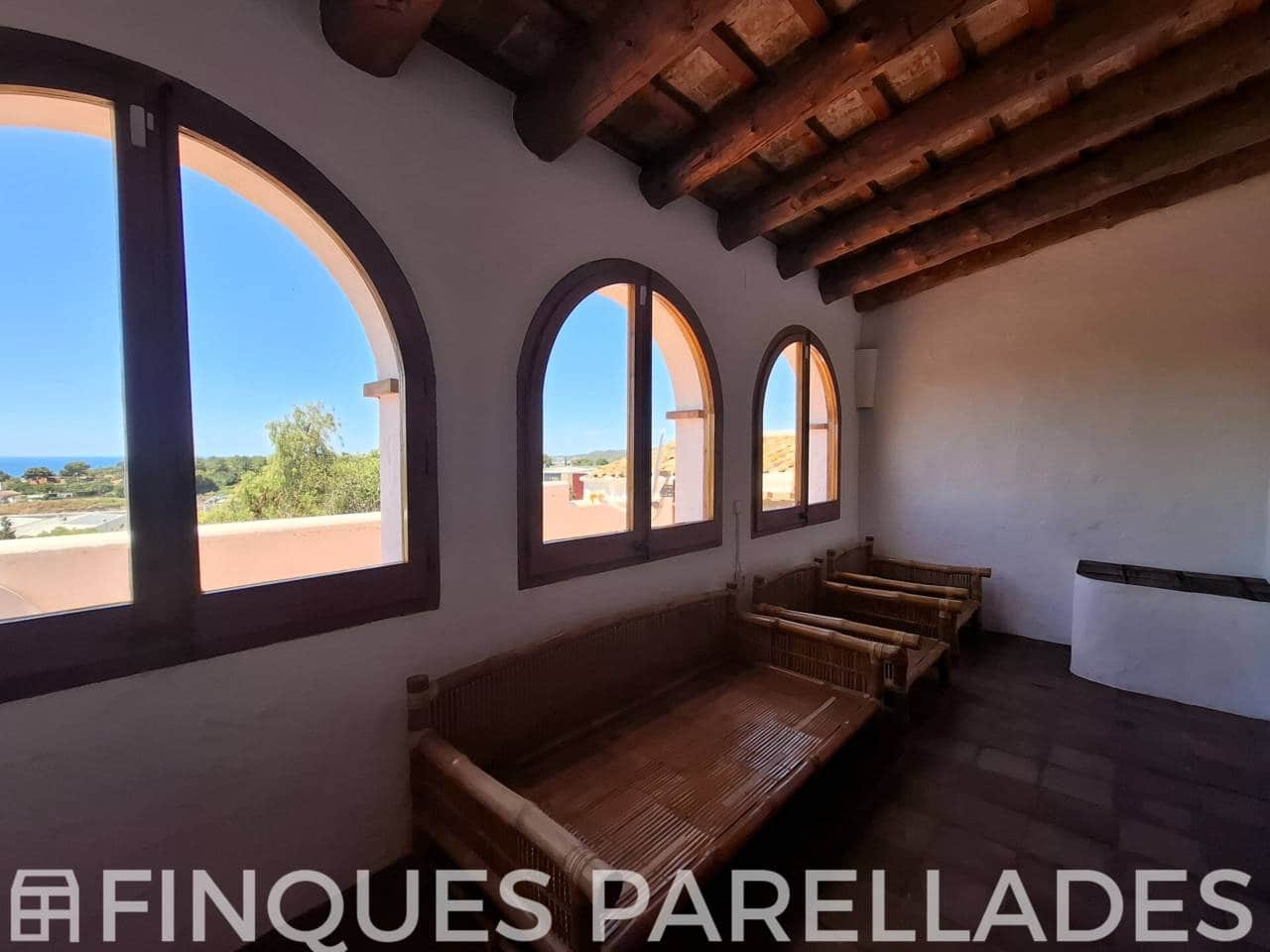 4 bedroom Finca/Country House for sale in Sitges with pool garage - € 1,100,000 (Ref: 9902282)