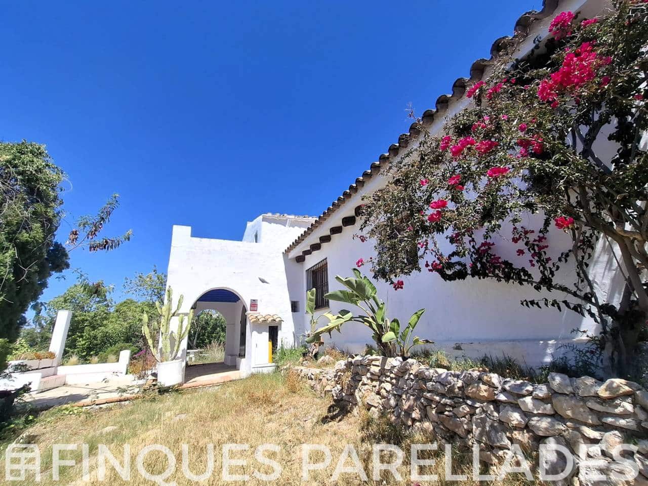 4 bedroom Finca/Country House for sale in Sitges with pool garage - € 1,100,000 (Ref: 9902282)
