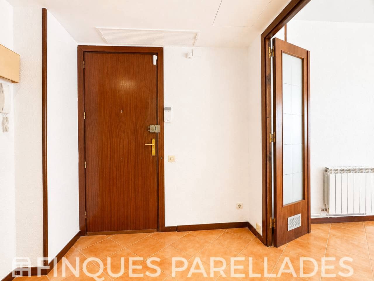 3 slaapkamer Flat te koop in Sitges met garage - € 460.000 (Ref: 9906811)
