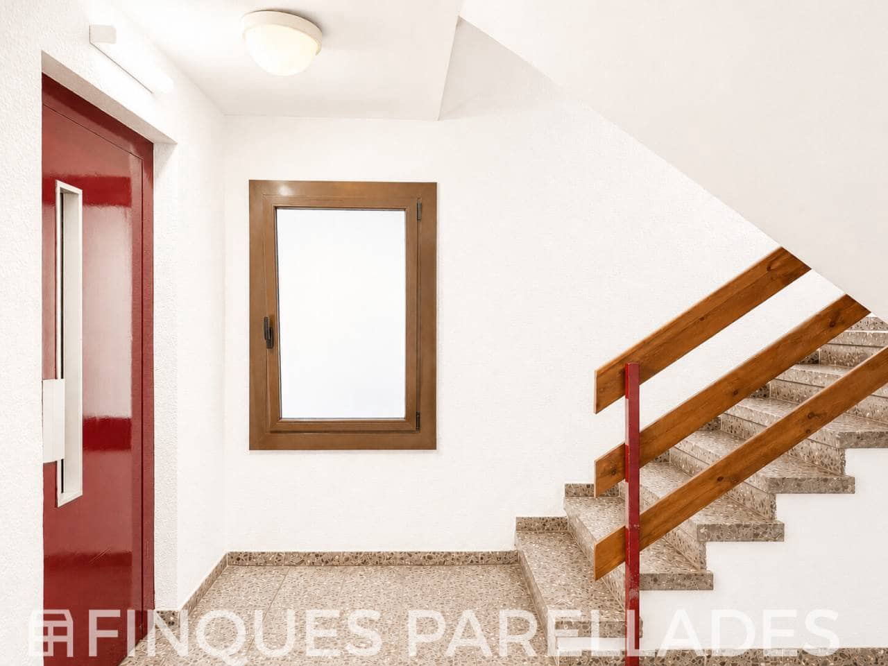 3 slaapkamer Flat te koop in Sitges met garage - € 460.000 (Ref: 9906811)