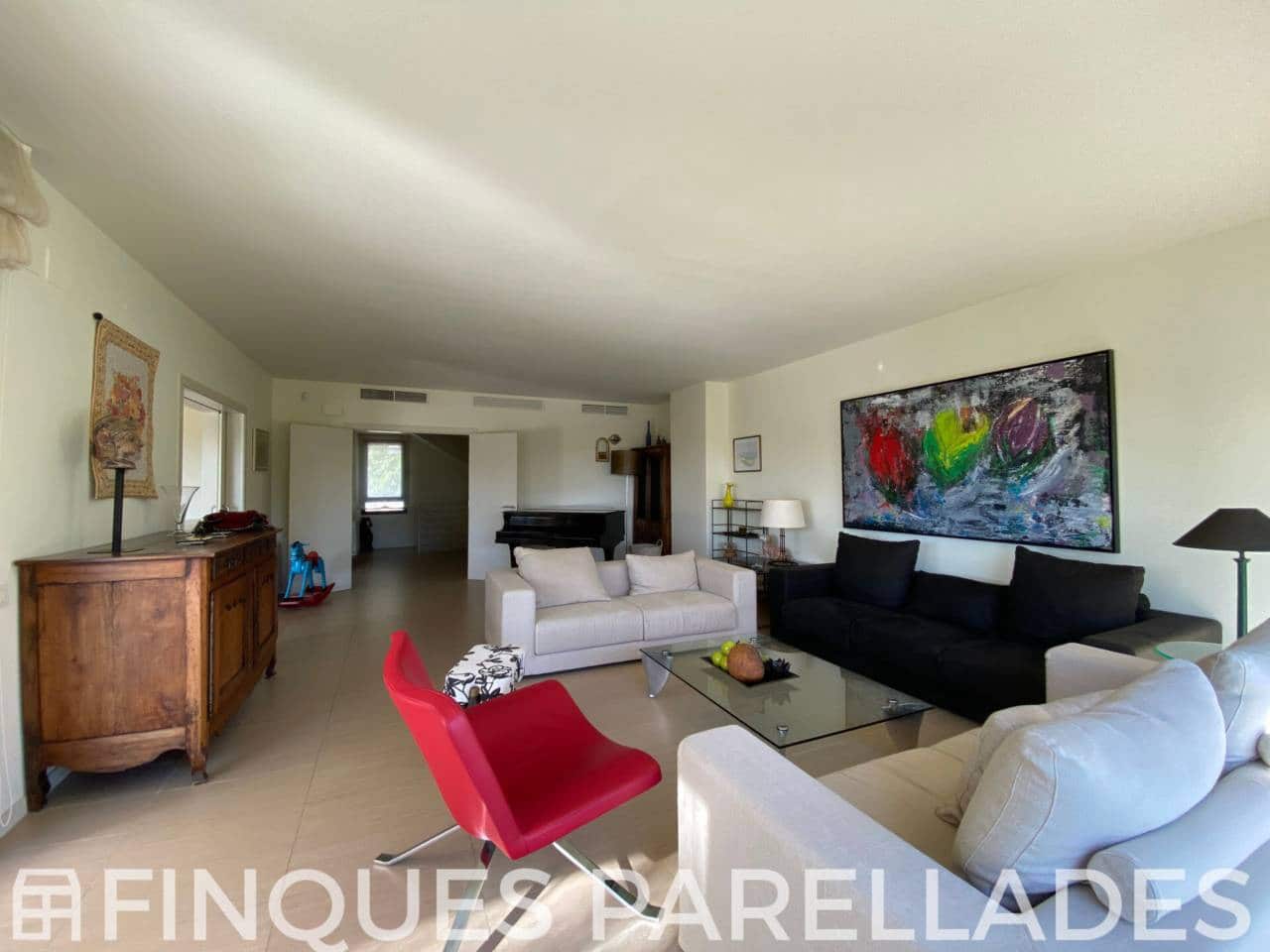 5 bedroom Villa for sale in Sitges with pool garage - € 2,675,000 (Ref: 9926330)